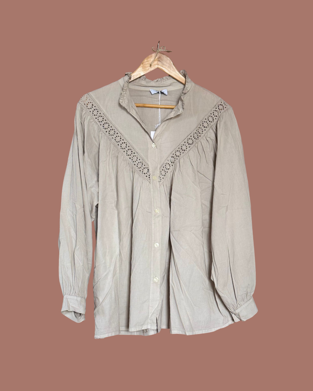 Blouse met broderie detail