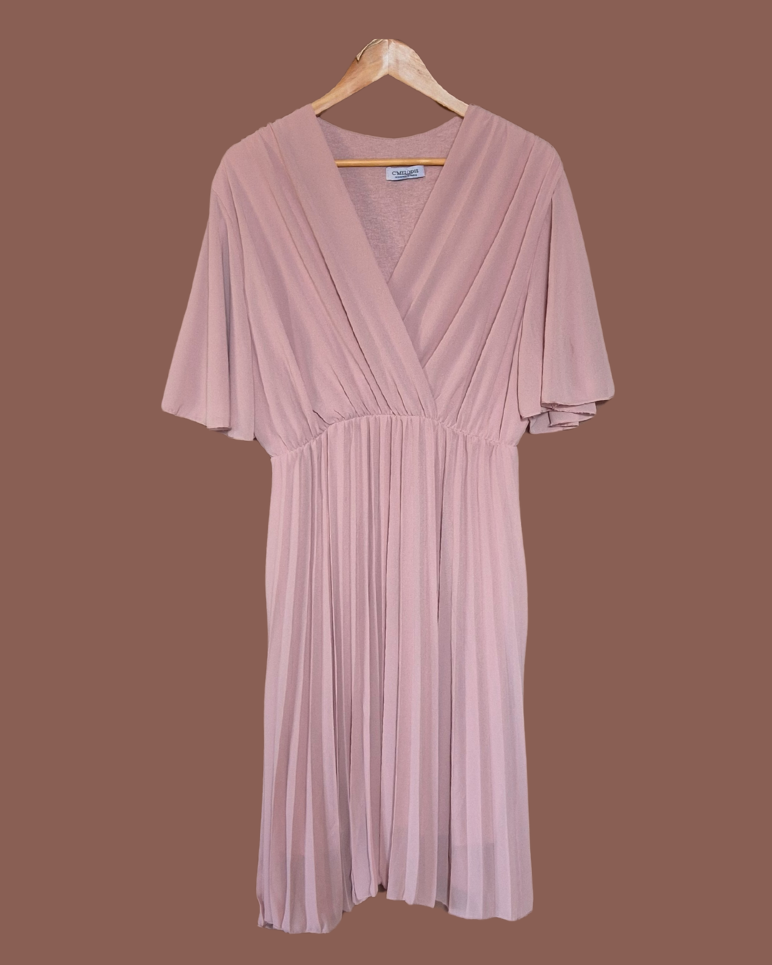 Plissé jurk met korte mouwen