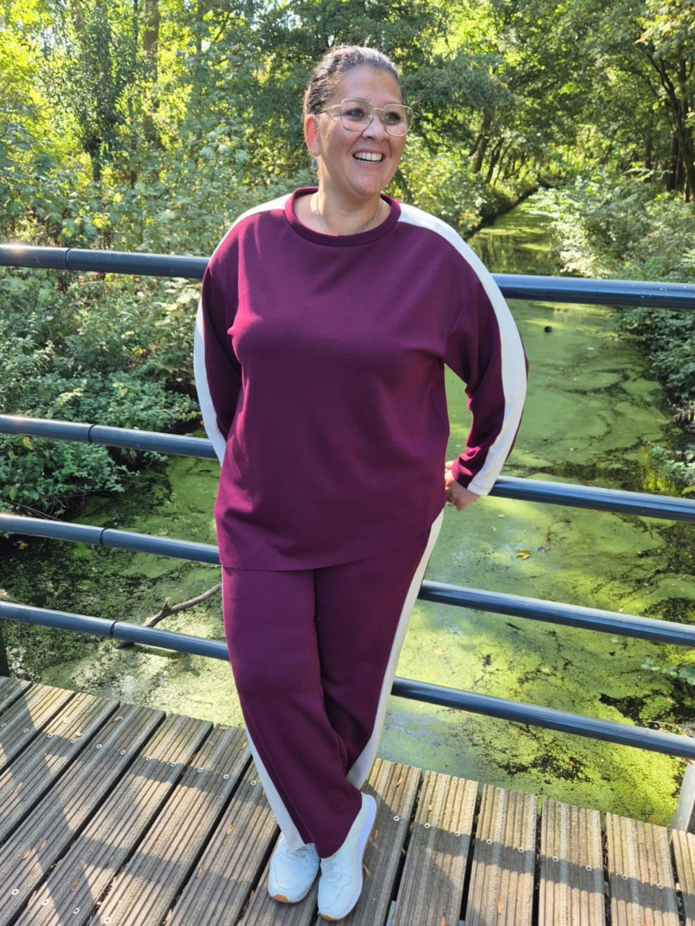 Soft jogger set asymmetrical