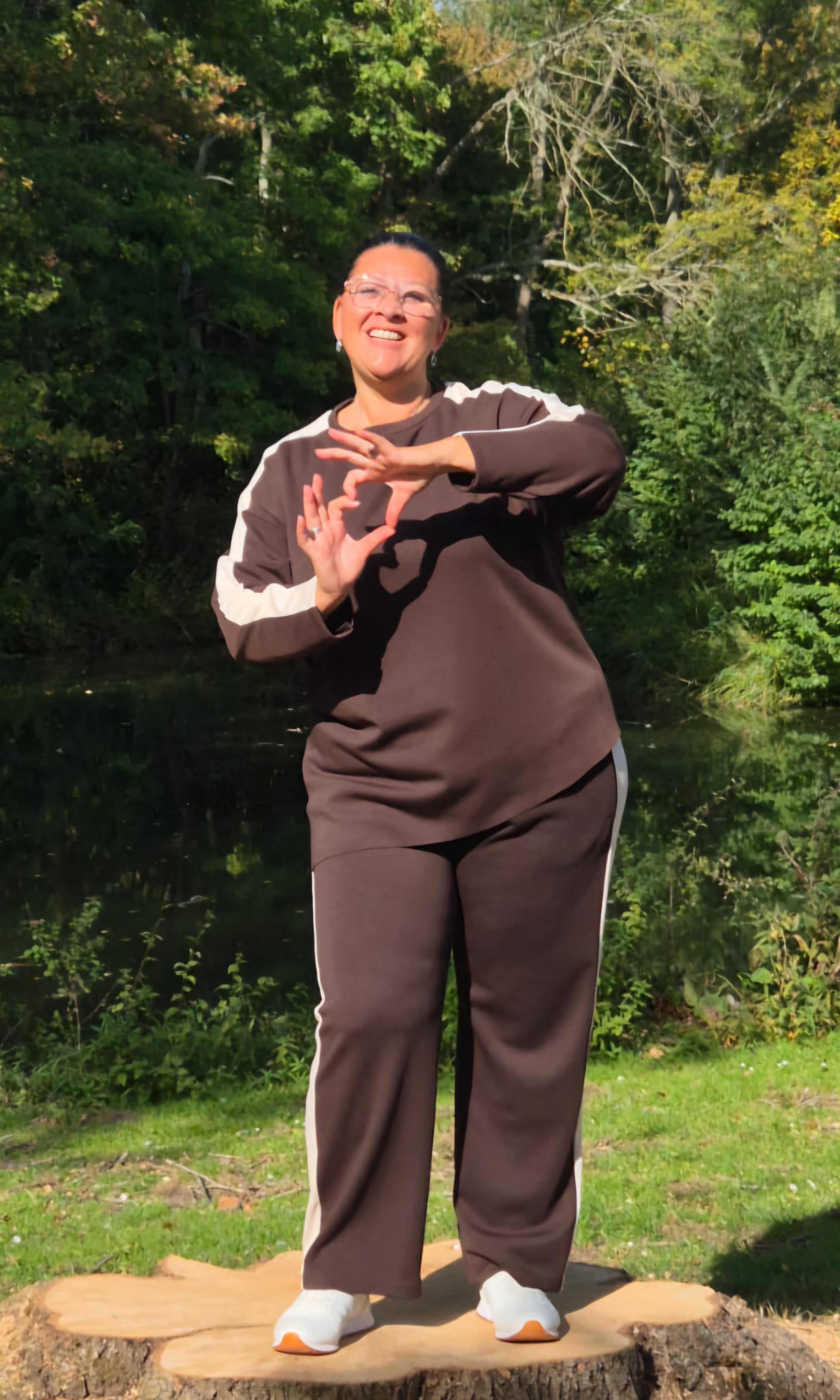 Soft jogger set asymmetrical