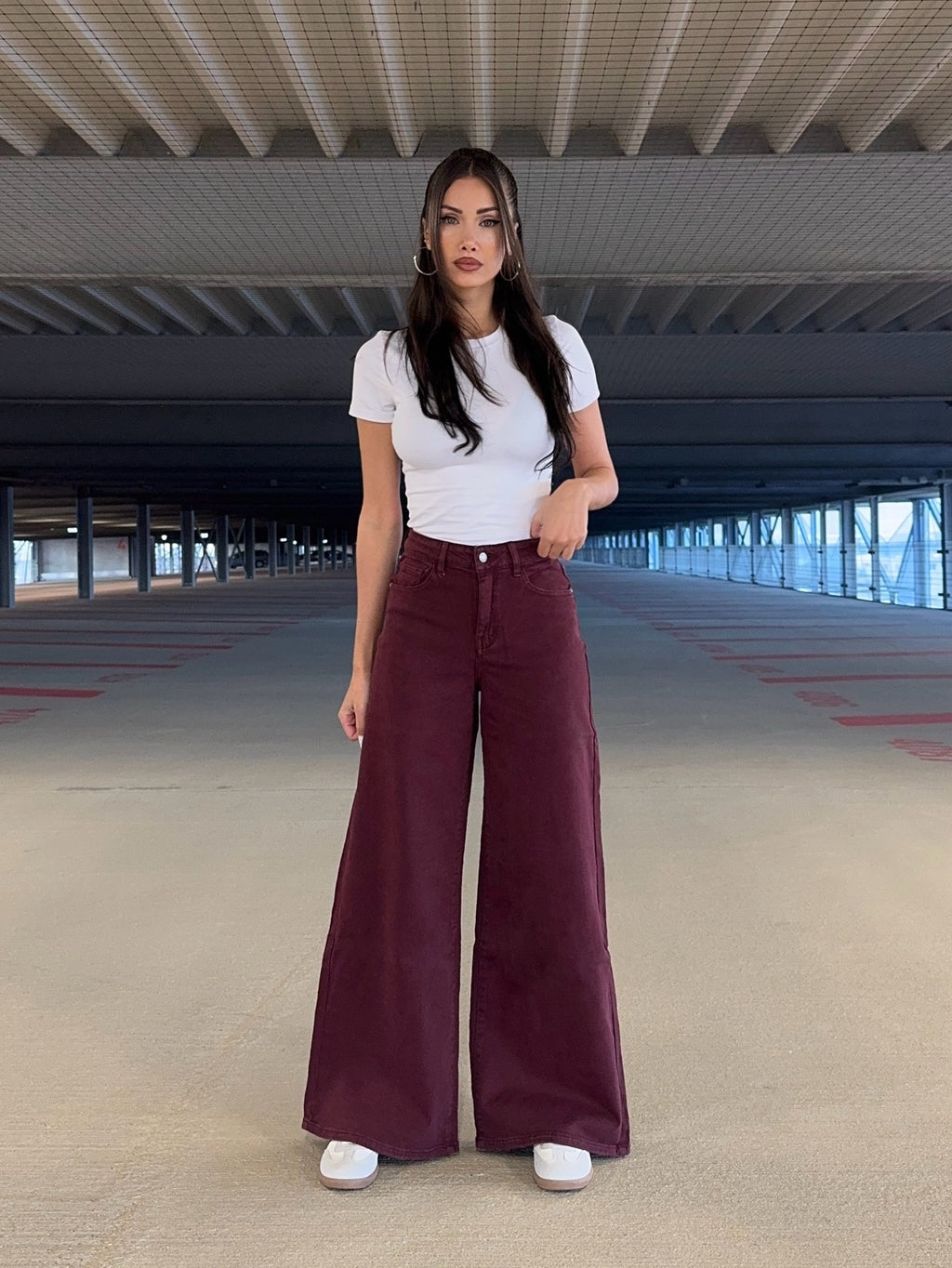 Bordeaux Wide Leg Jeans