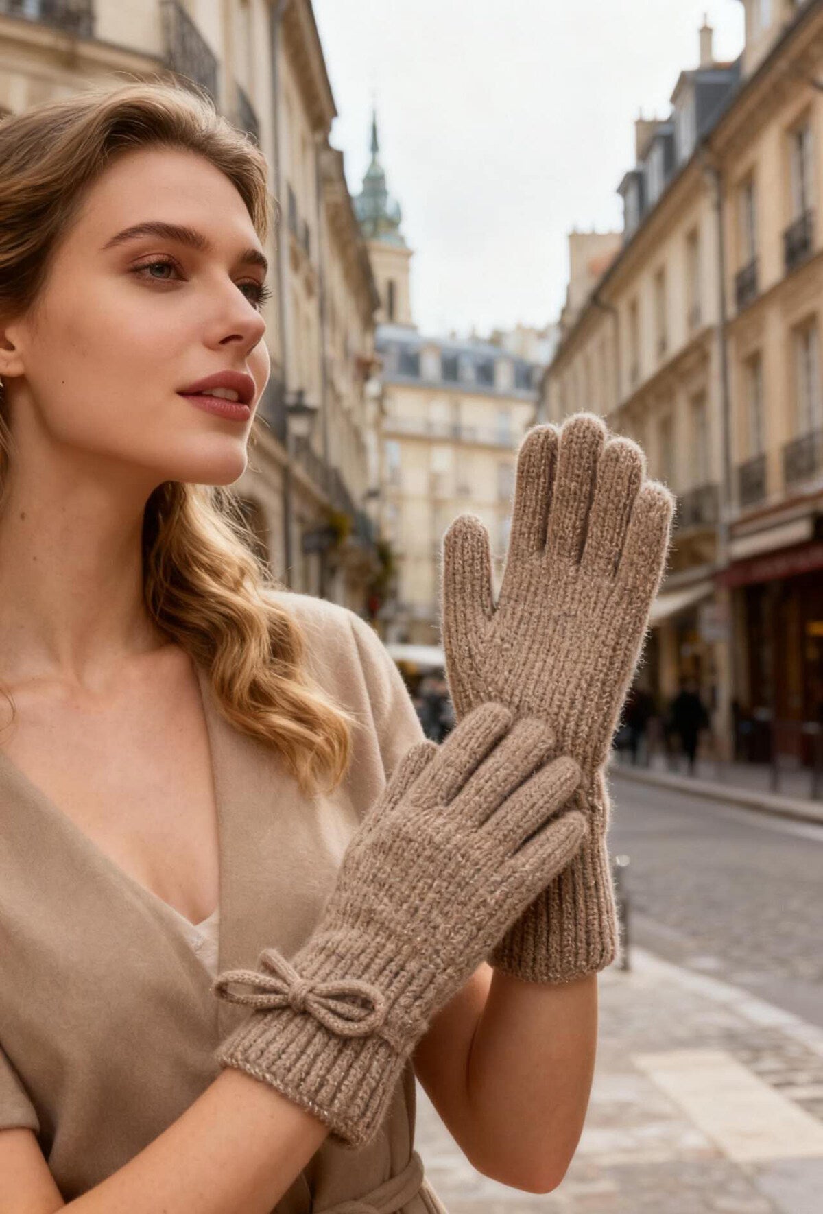 Cozy Glow Knit Gloves